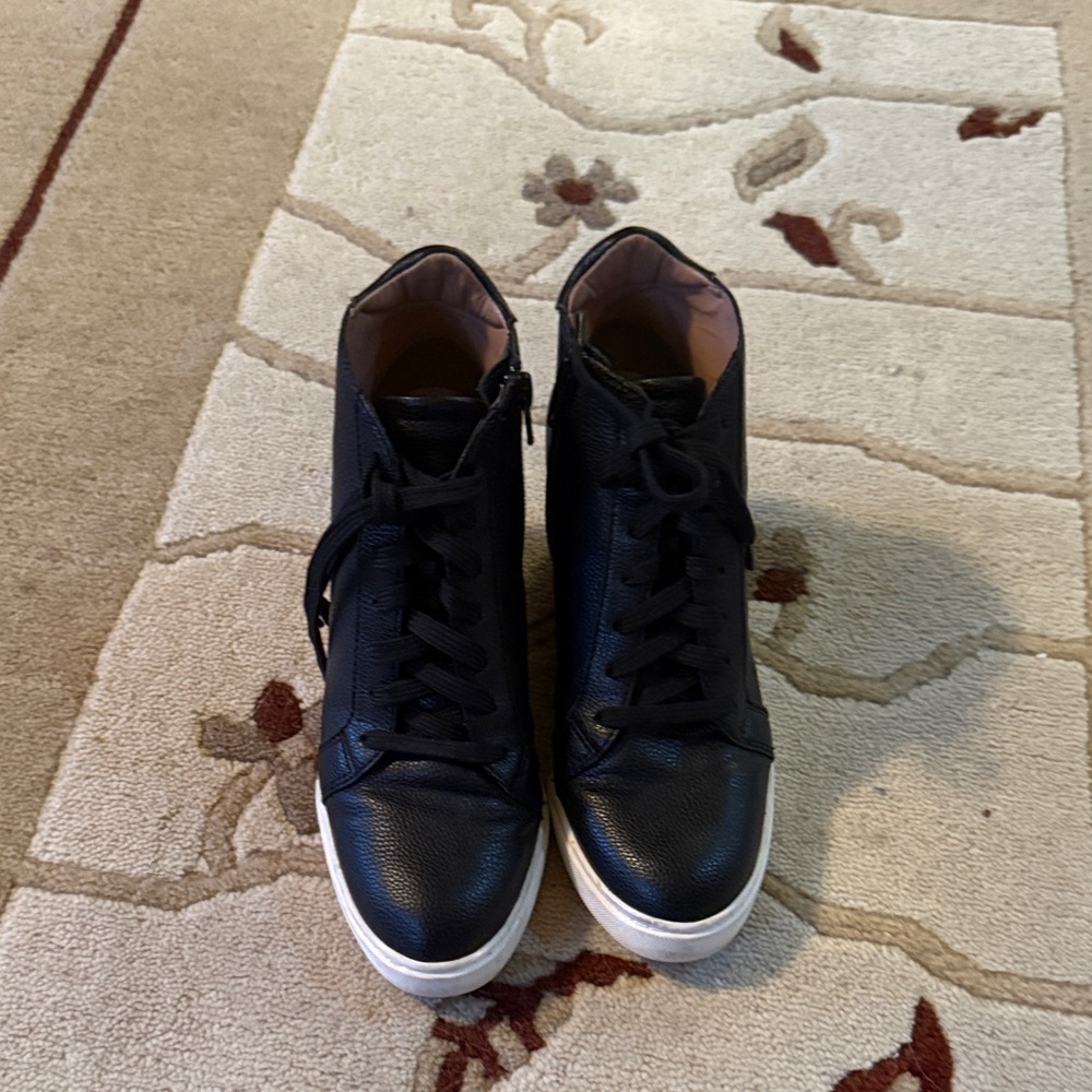 Women’s  Black High-Top Sneakers